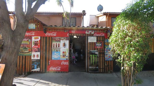 Casa Con Negocio Condominio Arboleda De Gabriela