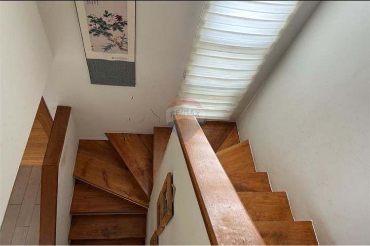 Hermosa casa en costa laguna