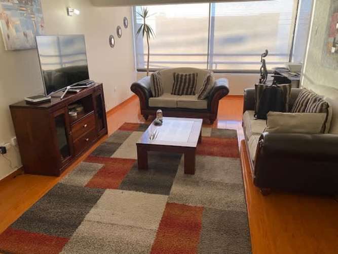 Se Vende Espectacular Departamento con Patio en Jardines del Sur.