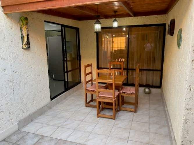 Se Vende Espectacular Departamento con Patio en Jardines del Sur.