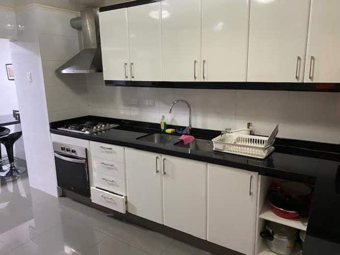 Se Vende Espectacular Departamento con Patio en Jardines del Sur.