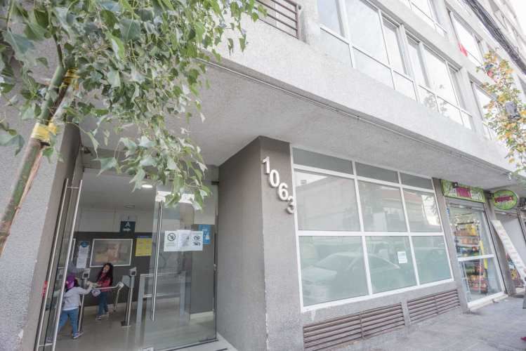 General Gana 1063 [369-11]