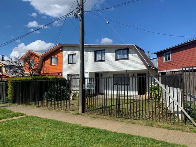 Se vende casa en Pedro Montt