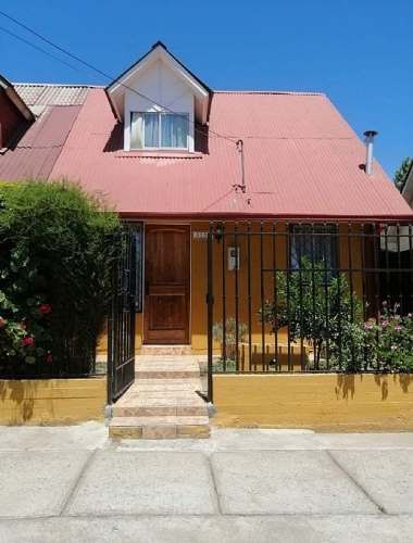 Casa A PASOS DE UTAL