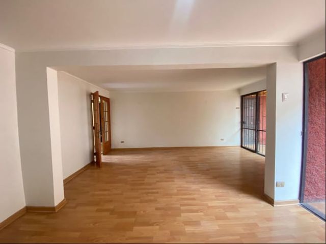 Venta Casa 4D/3B - Las Condes