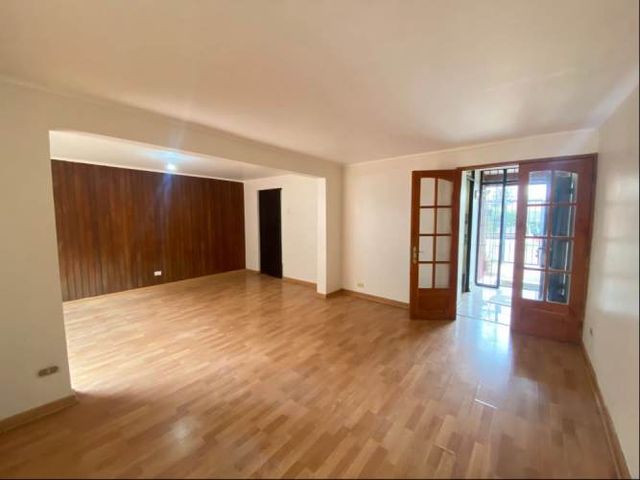 Venta Casa 4D/3B - Las Condes