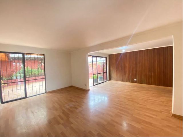 Venta Casa 4D/3B - Las Condes