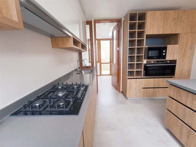 CASA Espectaculares vistas desde Cerro del medio / sin comision