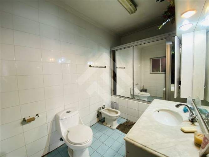 CASA Gran Avenida/ Av. El Parrón