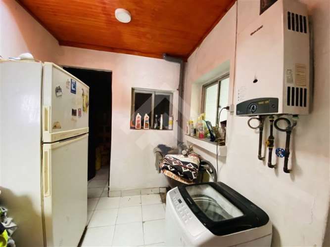 CASA Gran Avenida/ Av. El Parrón