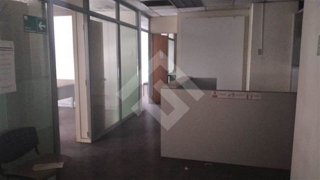 OFICINA Nueva York / Moneda