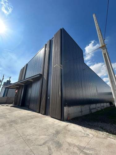 BODEGA San Eugenio / Santo Tomás/