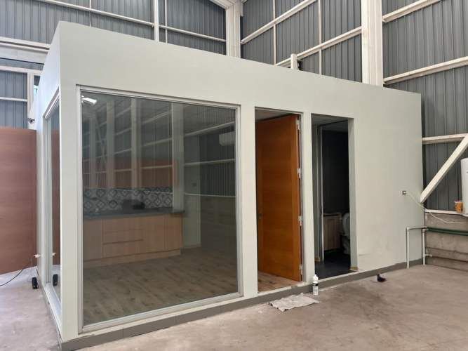 BODEGA San Eugenio / Santo Tomás/