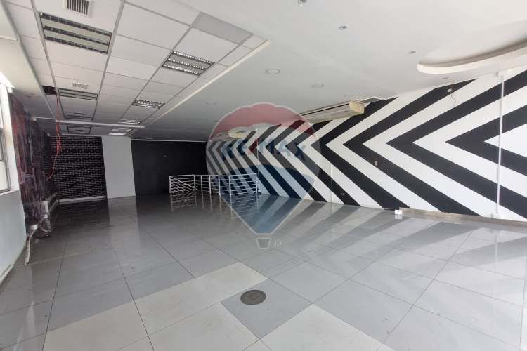 Local comercial arriendo