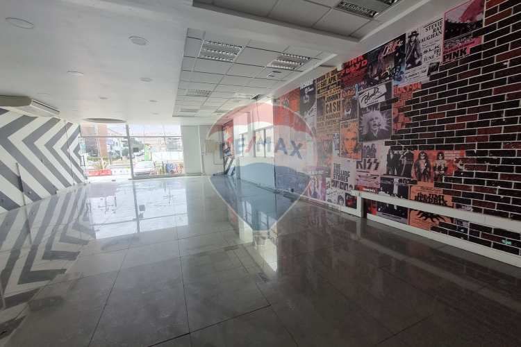 Local comercial arriendo