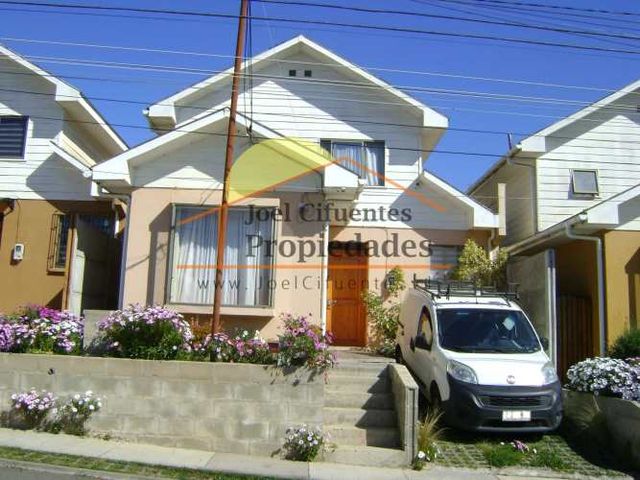 Casa en condominio, individual, 4 dormitorios, 2 baños. cod-2346