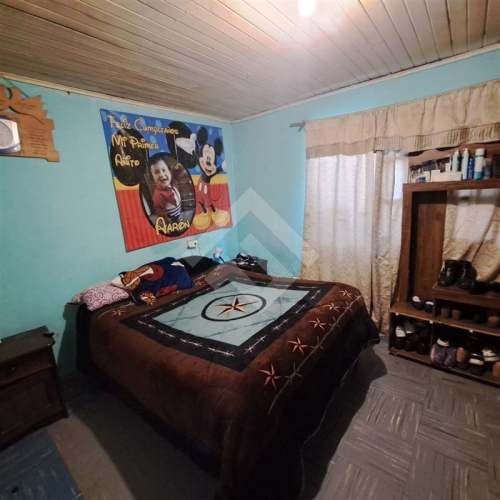 CASA La Errazuriz / Horacio Roman Salina