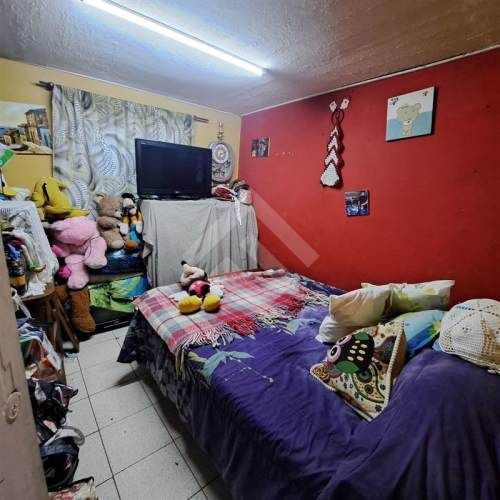 CASA La Errazuriz / Horacio Roman Salina