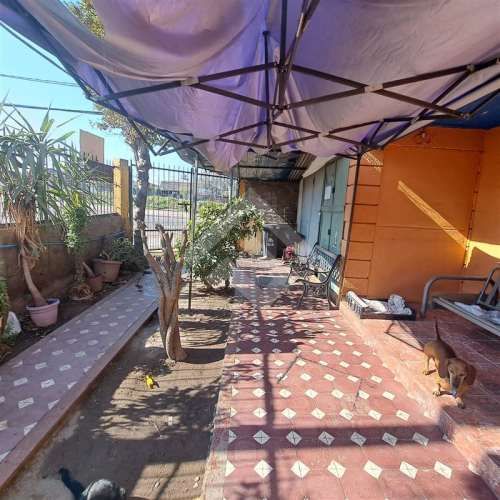 CASA La Errazuriz / Horacio Roman Salina