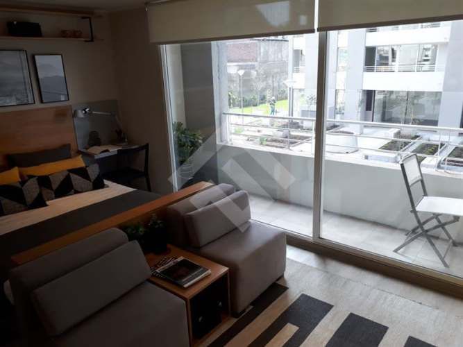 DEPARTAMENTO Gran Avenida / Carlos Valdovinos