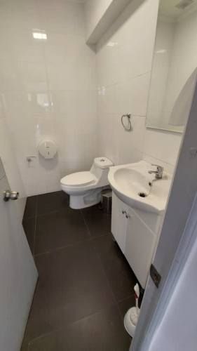 Local MANQUEHUE / COUNTRY CLUB /