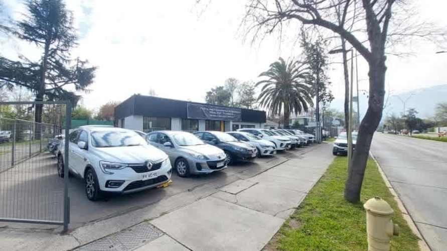 Local MANQUEHUE / COUNTRY CLUB /