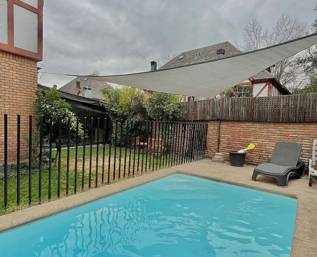 Casa COLEGIO EVEREST