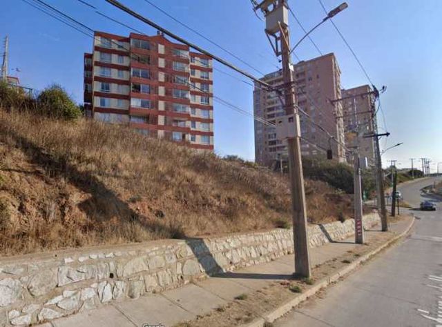 DEPARTAMENTO En Venta Departamento en Piso 10 con Estacionamiento. Condominio Vista Paraíso