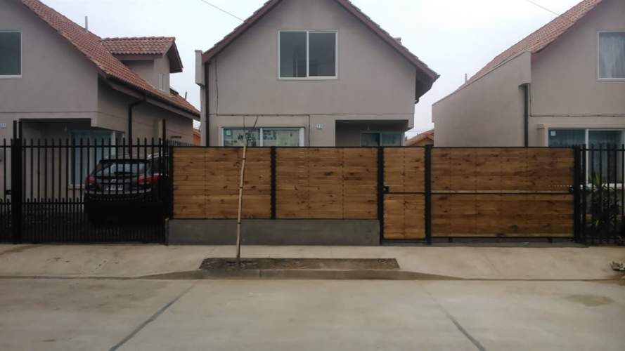 CASA LA RESERVA DE MACHALI