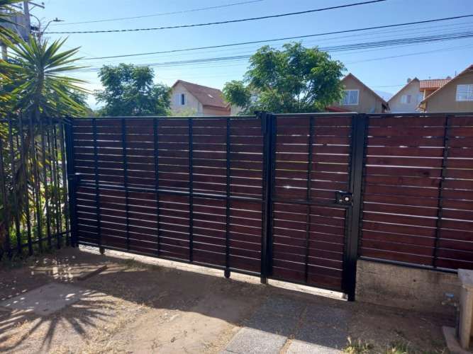 CASA LA RESERVA DE MACHALI