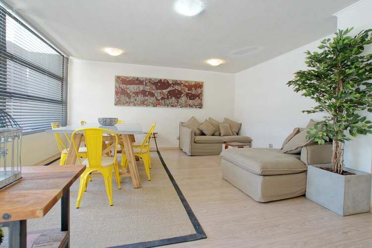 Radal 0102 (1 Est /1 Bod)