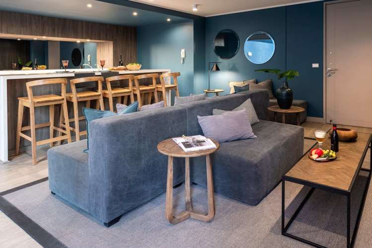 General Mackenna 155 (1 Est )