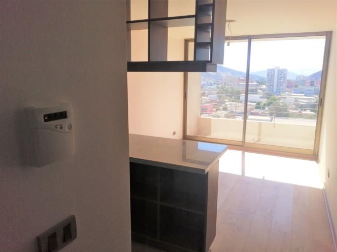 Los Carrera 1131 (1 Est )