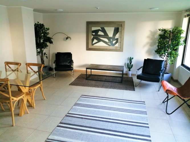 Los Carrera 1131 (1 Est )