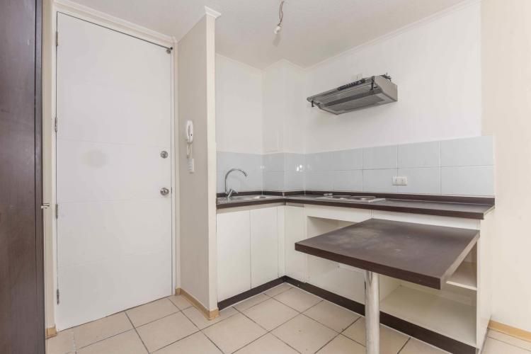 Av. María Rozas Velá