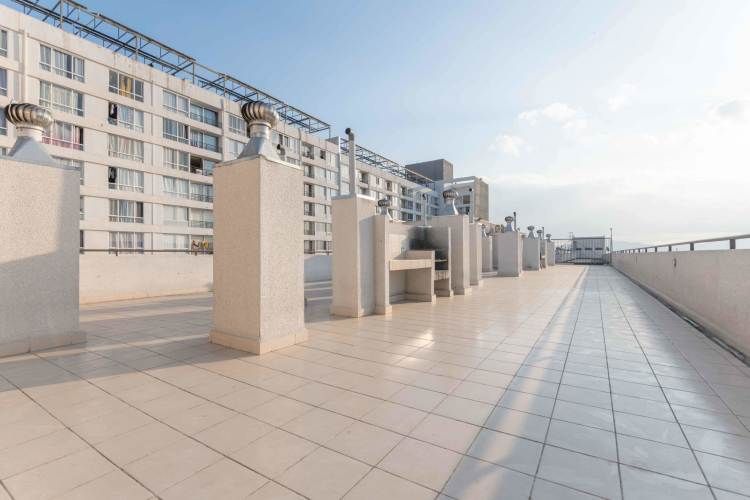 Av. María Rozas Velá