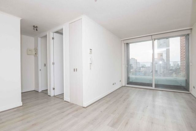 Amalia Errazuriz 956