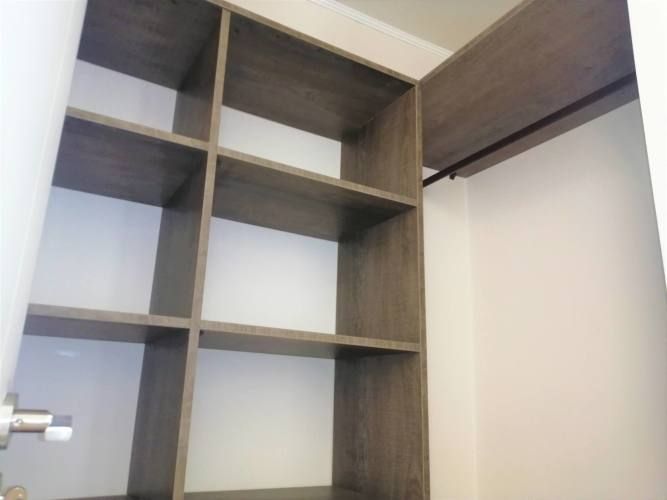 Los Carrera 1131 (1 Est )