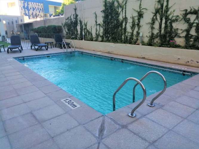 Los Carrera 1131 (1 Est )