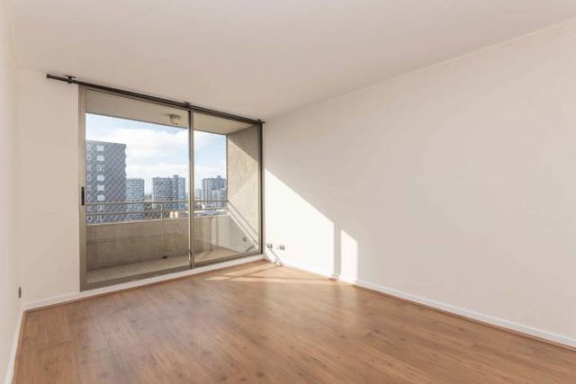 Septima Avenida 1330 (1 Est /1 Bod)