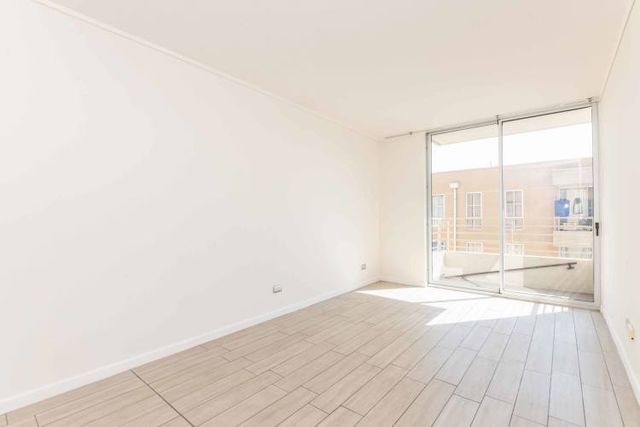 Portales 2895 (1 Est /1 Bod)