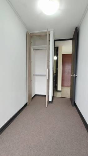 Leonor Cepeda 952 (1 Est /1 Bod)