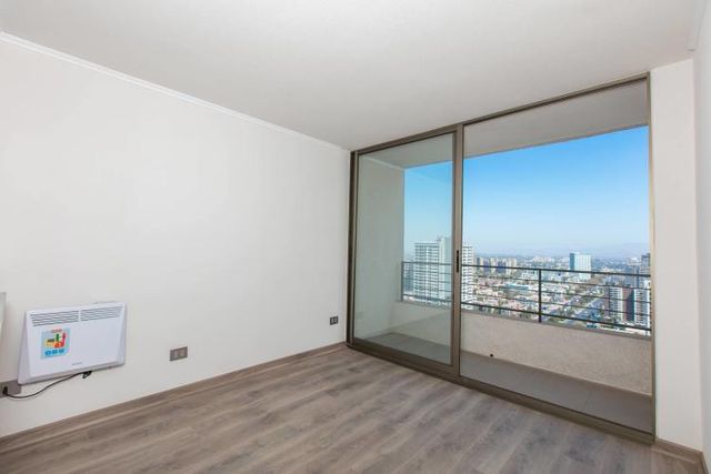 Av Libertador Bernar (1 Est /1 Bod)