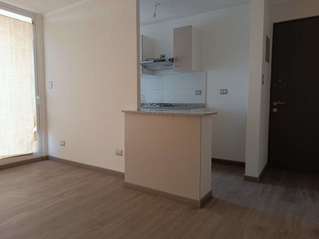 Av. Diego Portales 8 (1 Est )