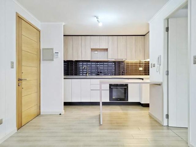 Av. Departamental 14 (1 Bod)