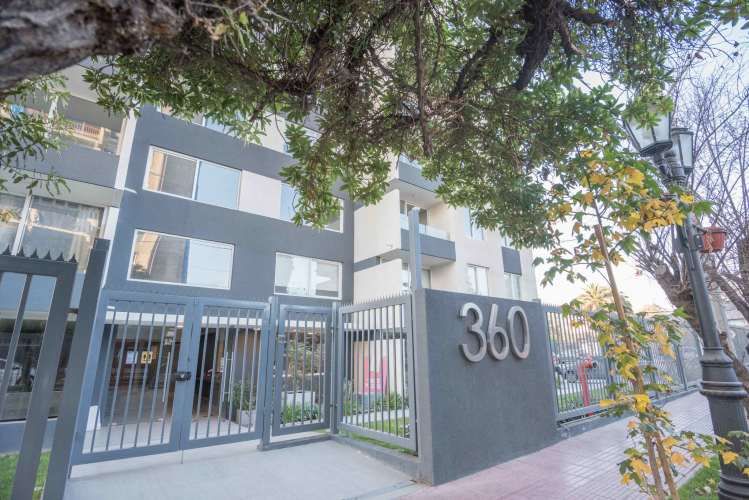 Sta Clara 360 (1 Est )