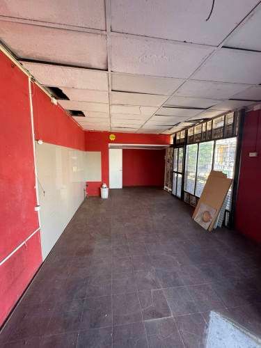 Local comercial Paseo La Merced