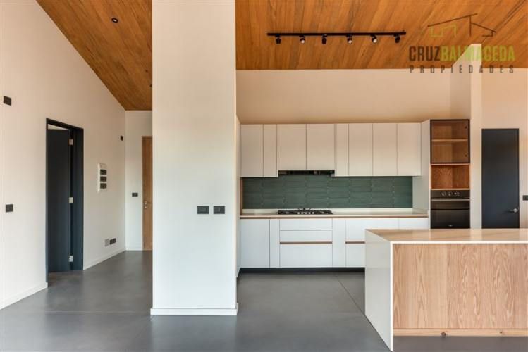 CASA CONDOMINIO OTTENDORF