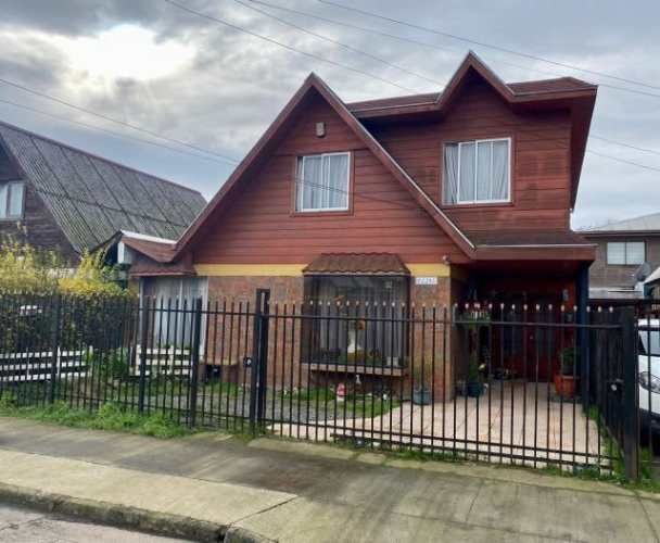 CASA Villa Galicia/Av. Javiera Carrera