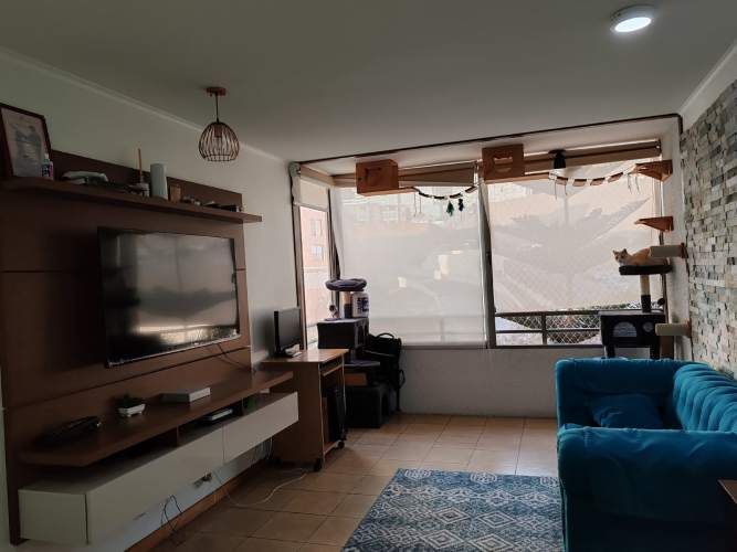 Se Vende Hermoso Departamento de 3 Dormitorios en Jardínes de Huayquique.